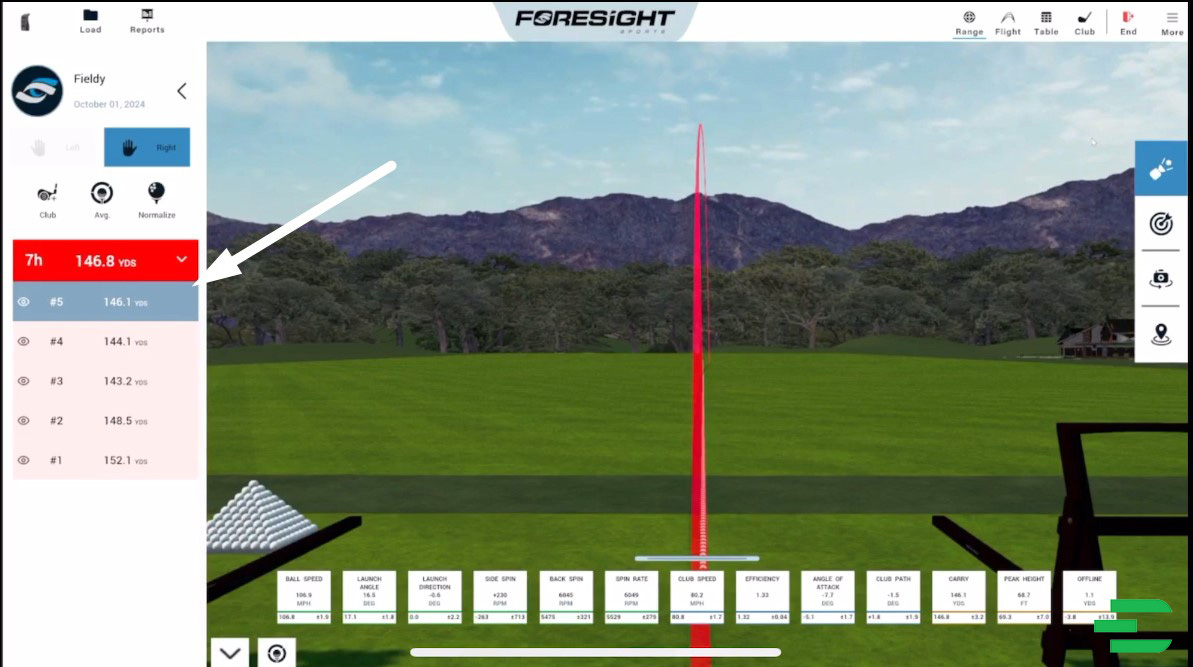 FSX Pro virtual range with shot tracer and full swing metrics highlighted.